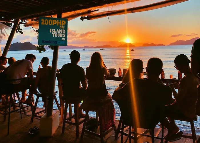Outpost Beach Hostel El Nido